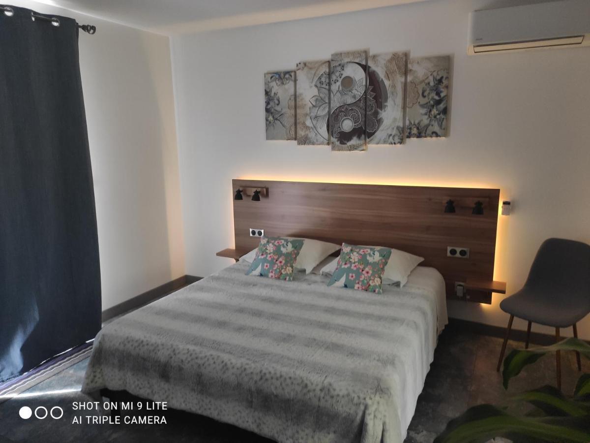 Les Pitchounettes Hotell Sorèze Exteriör bild